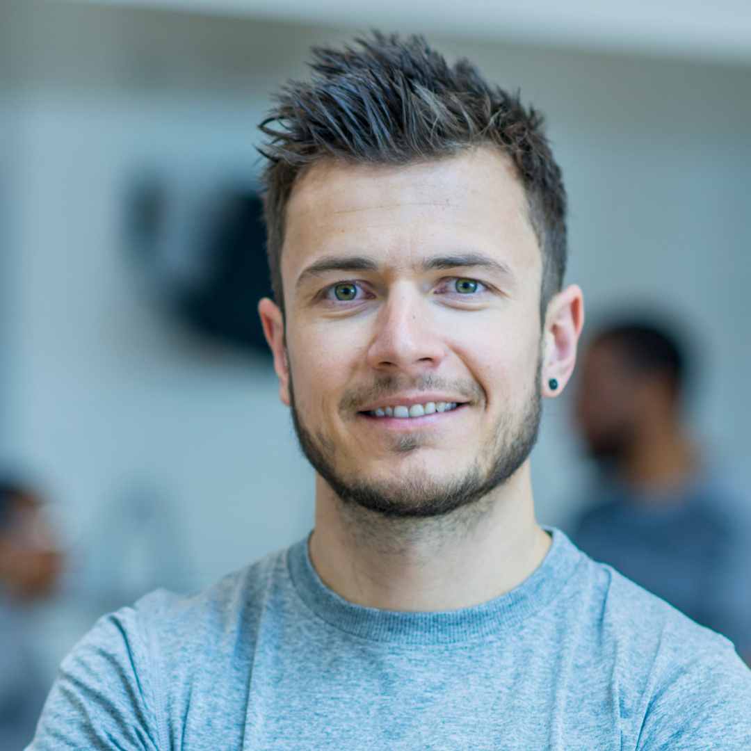 Andrés L